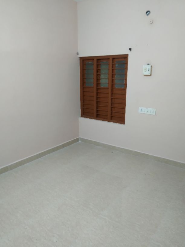 10091-for-rent-2BHK-Residential-House-Un-Furnished-Monthly-rs-10000-in-Moolakulam-Arumbarthapuram-Puducherry-Pondicherry